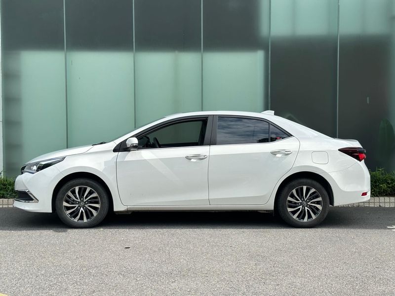 Corolla photo 4