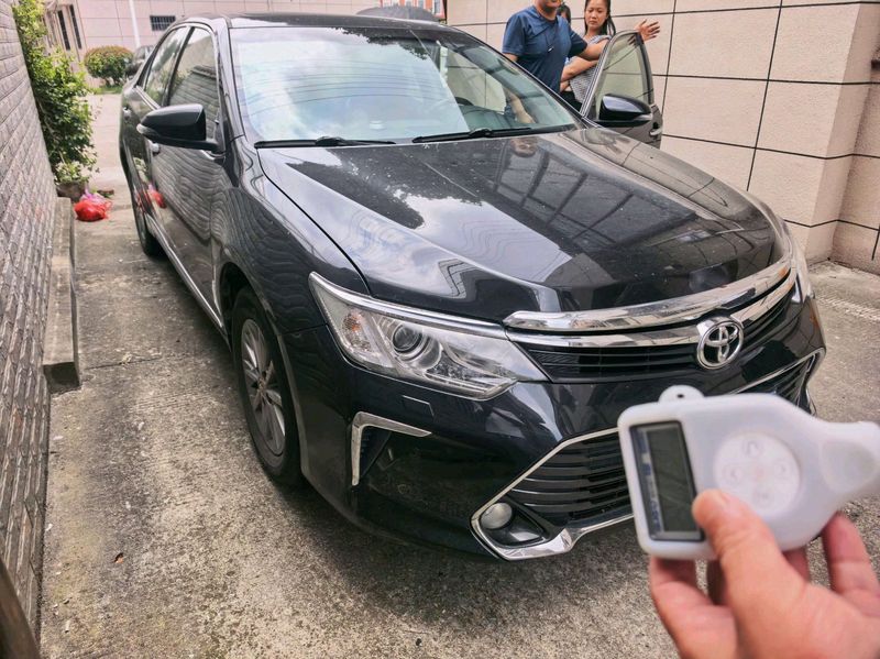 Camry photo 2