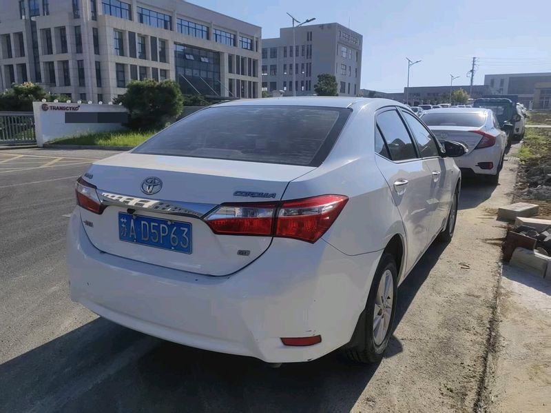 Corolla photo 2