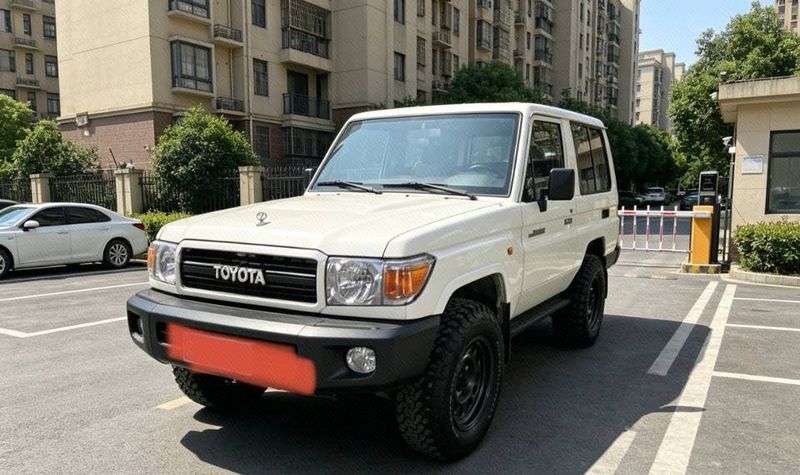 Land Cruiser