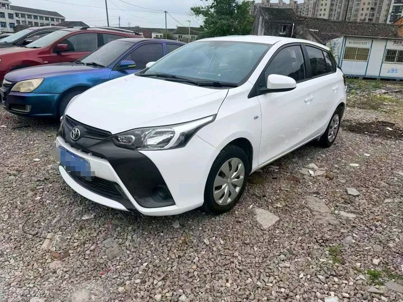 Yaris
