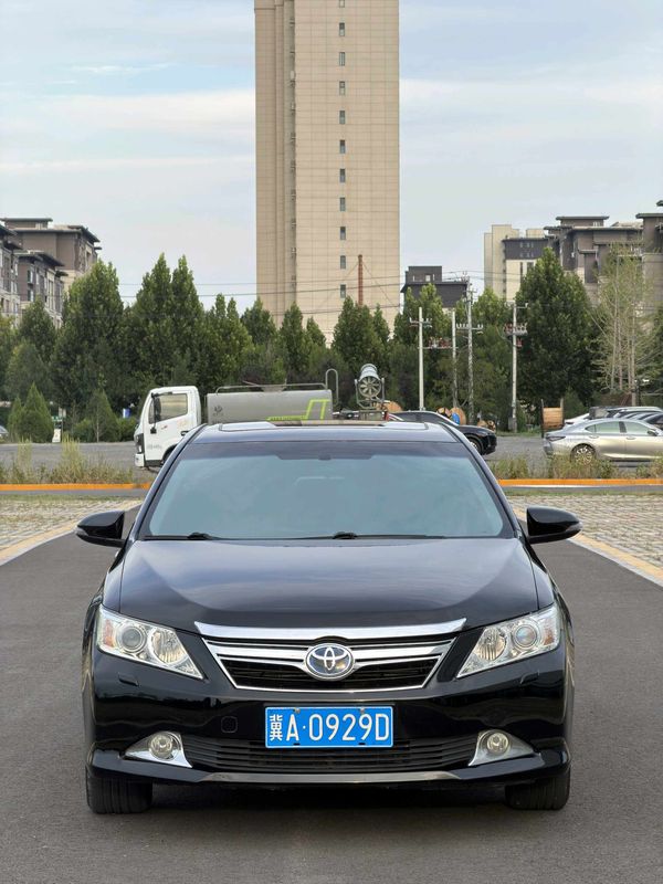Camry photo 2