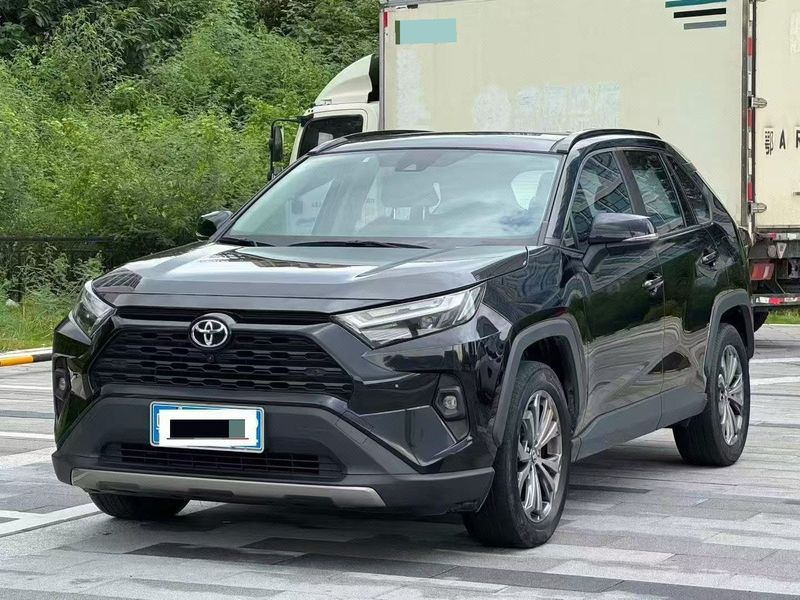 RAV4