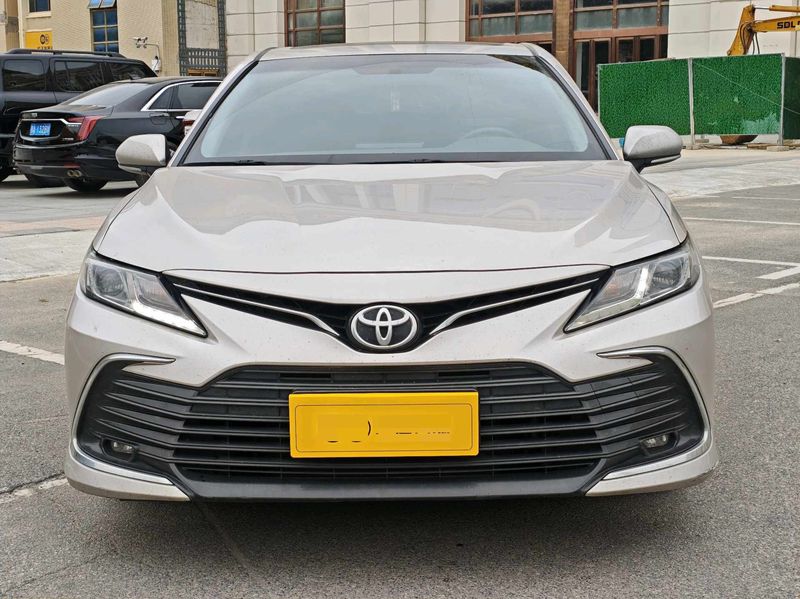 Camry photo 2