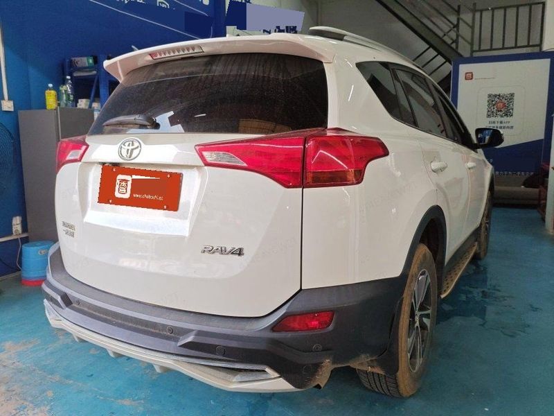 RAV4 photo 2