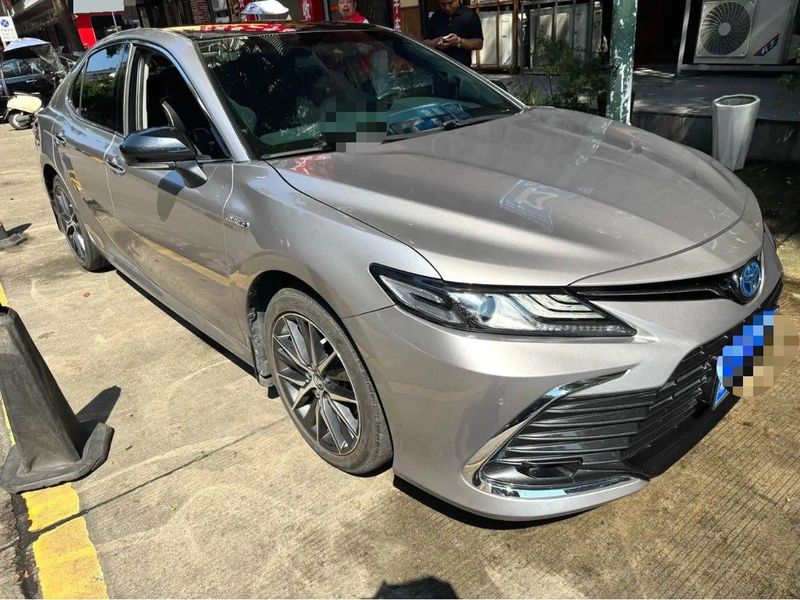 Camry photo 3