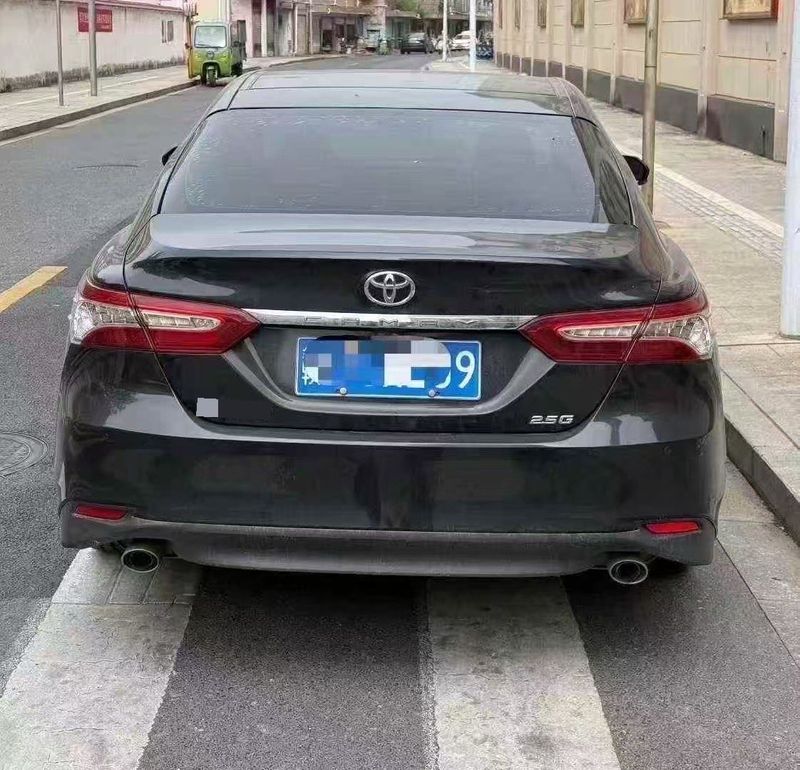 Camry photo 3
