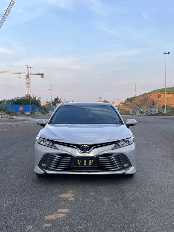 Camry photo 2