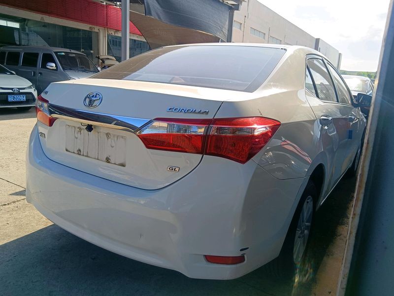 Corolla photo 5