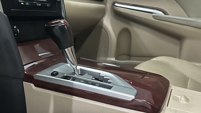 Camry photo 4
