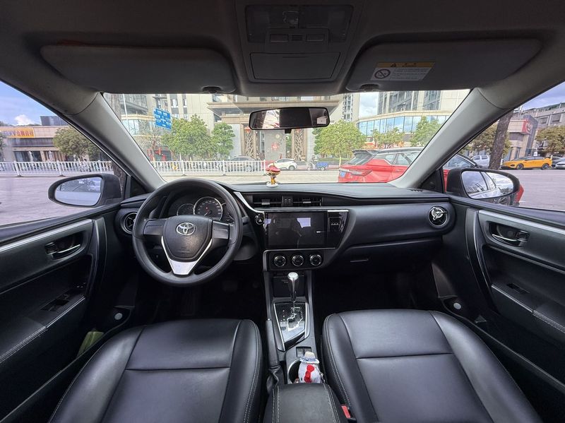 Corolla photo 5
