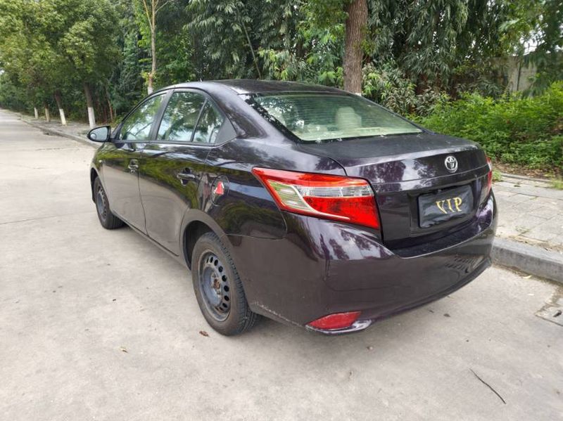 Vios photo 5