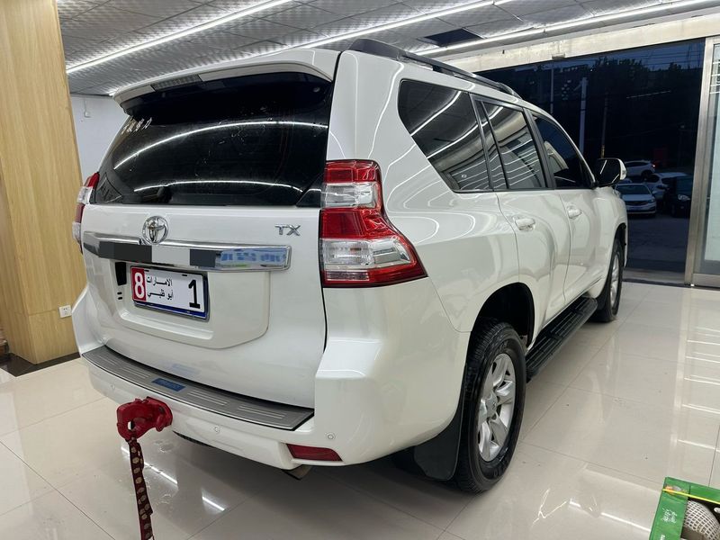 Land Cruiser Prado photo 5