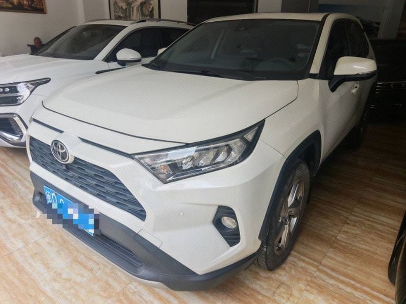 RAV4