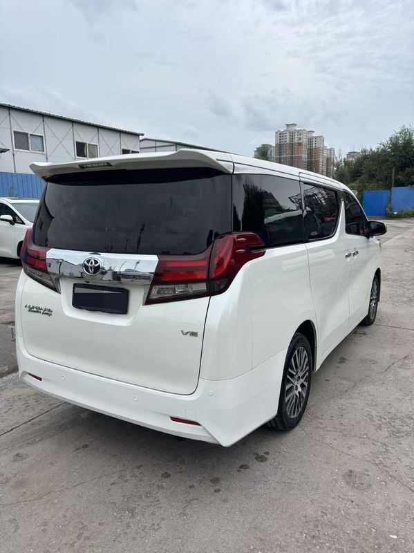 Alphard photo 3