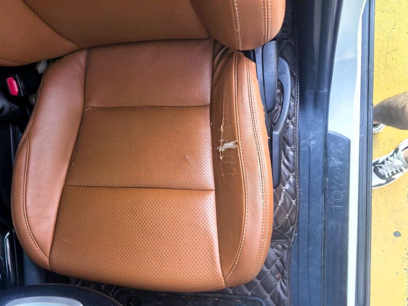 Fortuner photo 2