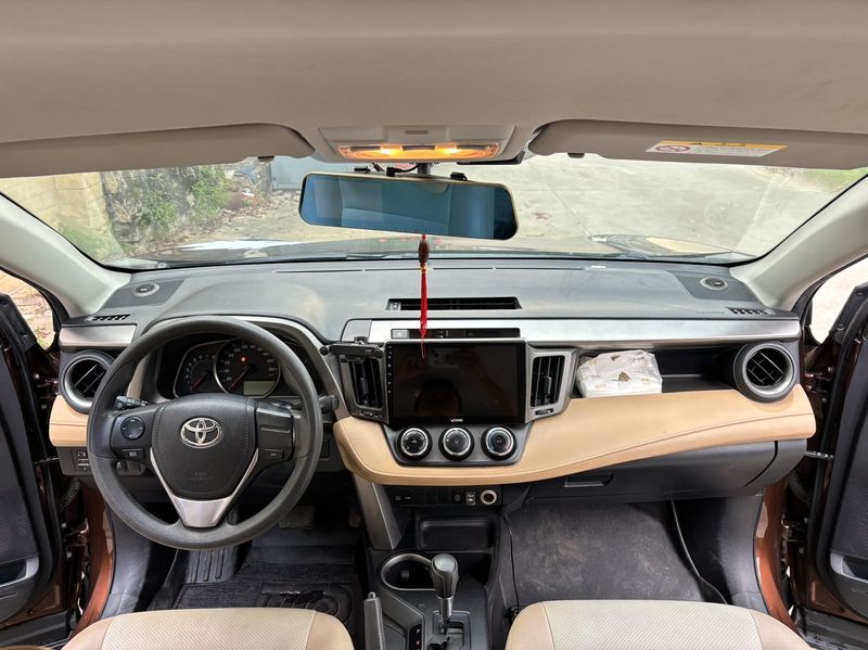 RAV4 photo 5