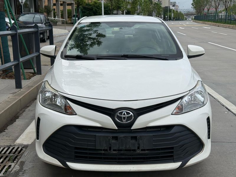 Vios photo 2