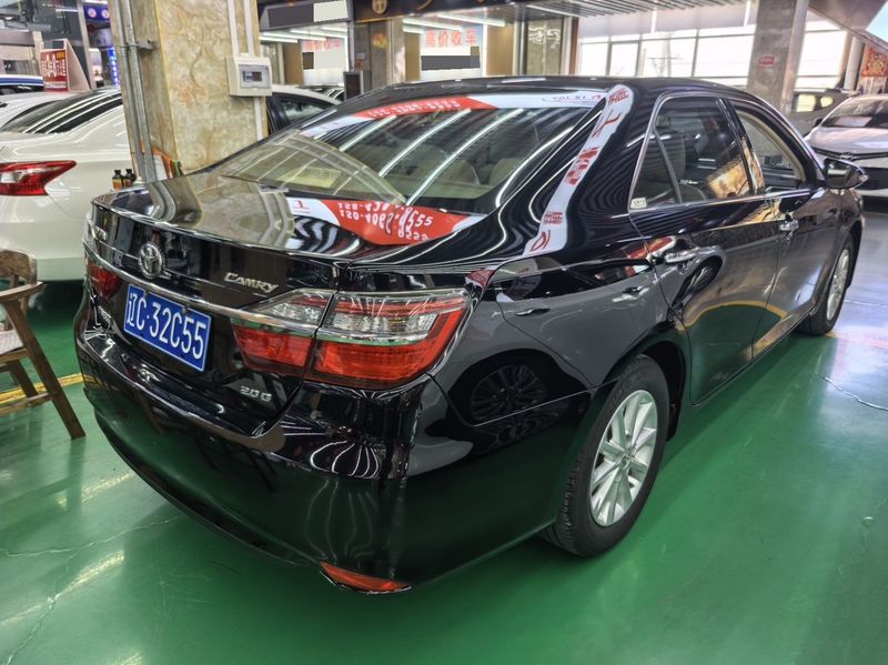 Camry photo 2