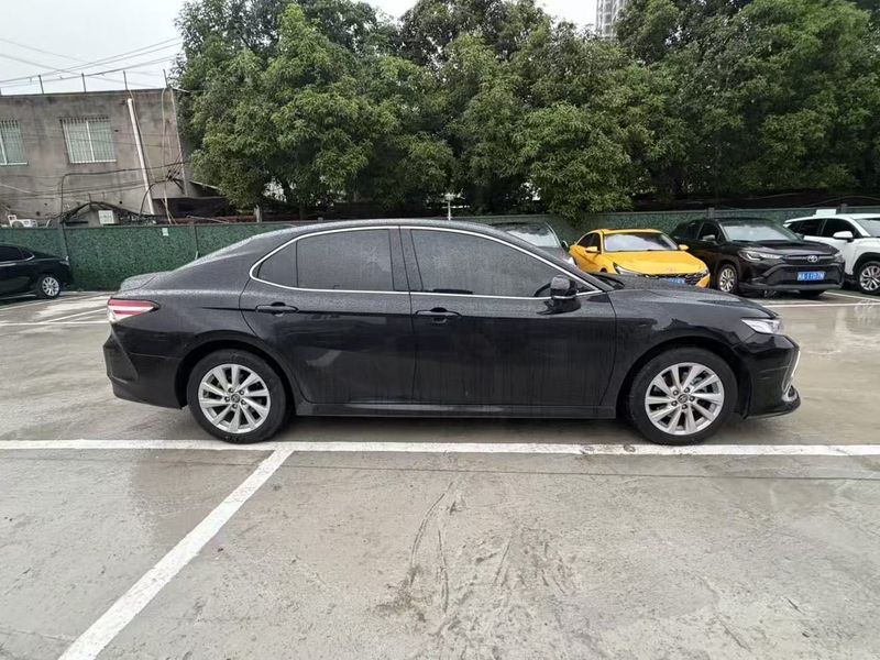 Camry photo 3