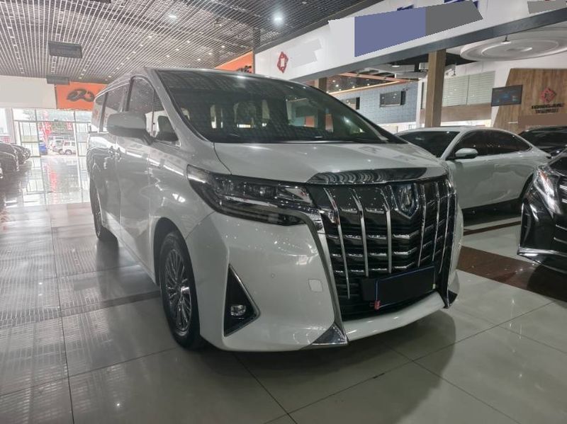 Alphard photo 3