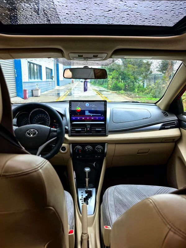 Vios photo 5