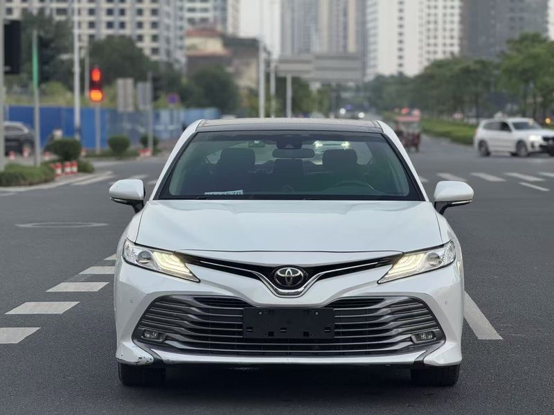 Camry photo 2