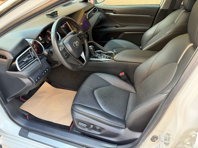Camry photo 3