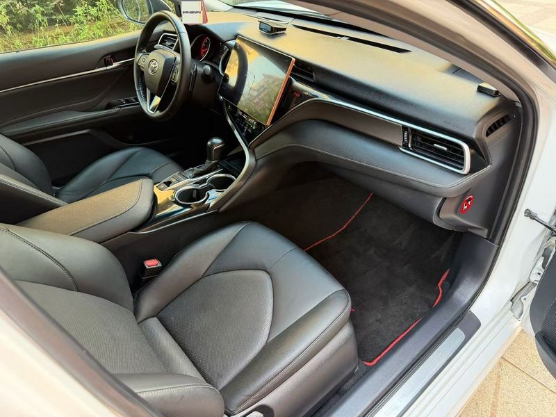 Camry photo 4