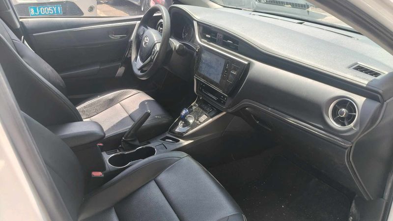 Corolla photo 5