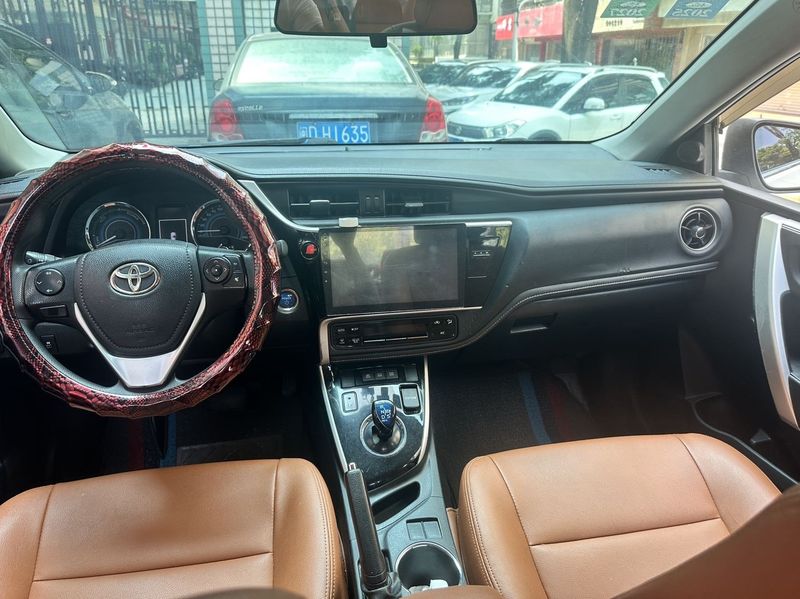 Corolla photo 4