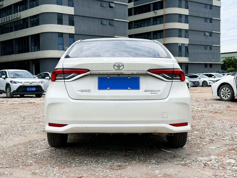 Corolla photo 4