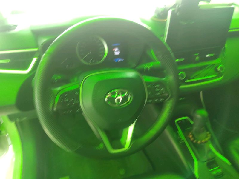 Corolla photo 3