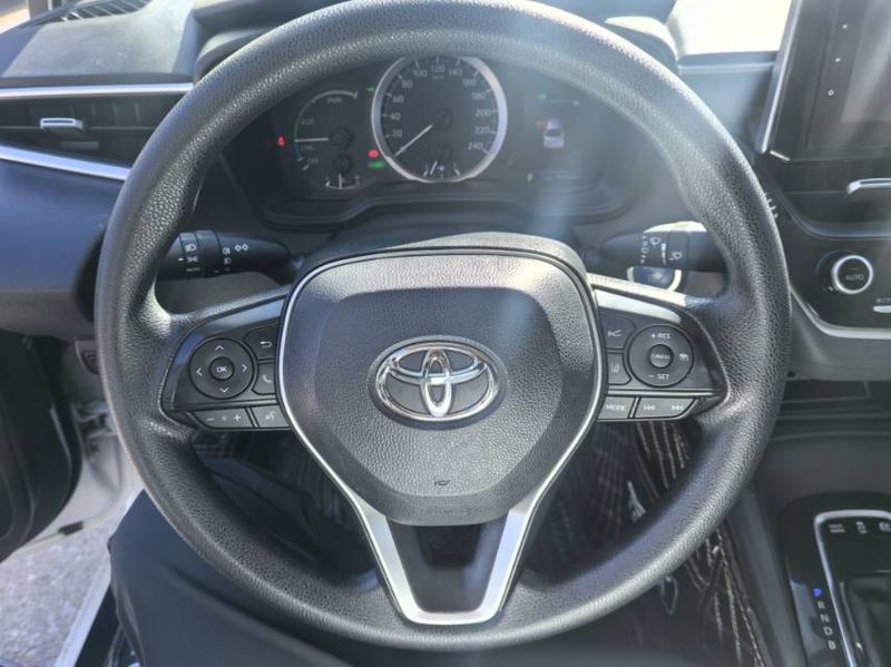 Corolla photo 4