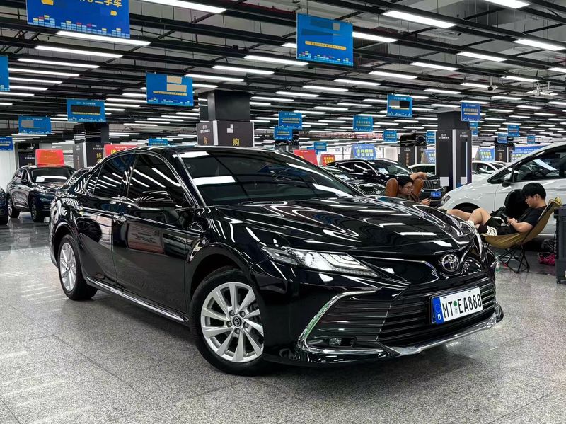 Camry photo 3