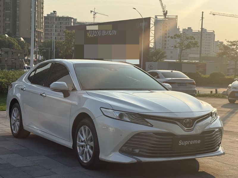 Camry photo 3