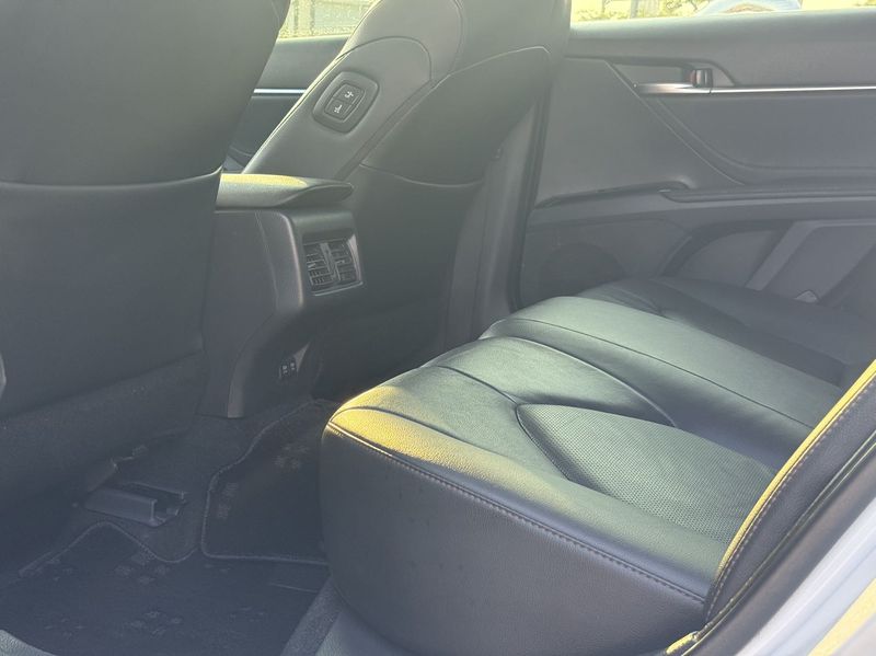 Camry photo 5