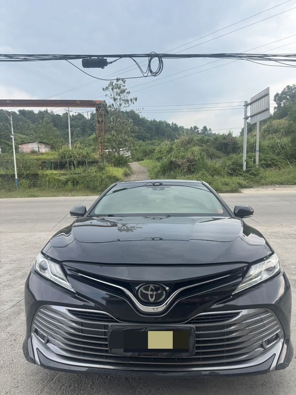 Camry photo 2