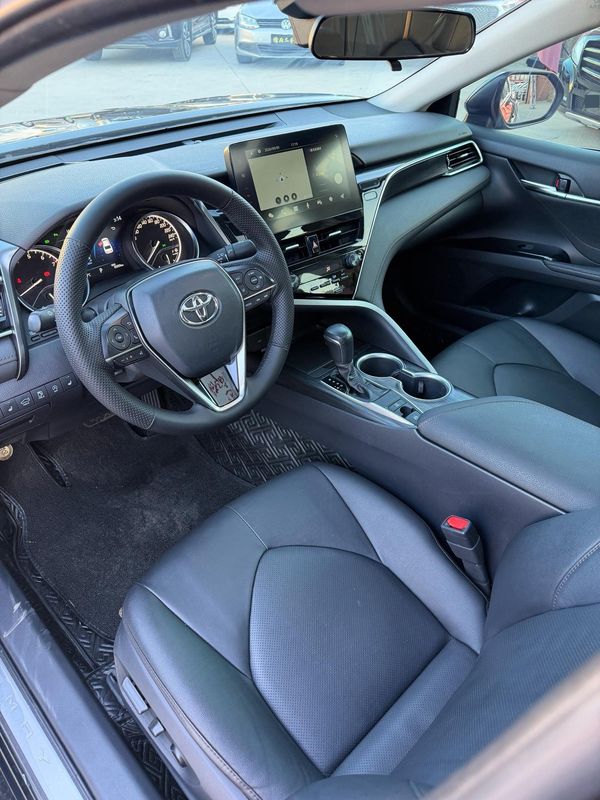 Camry photo 4