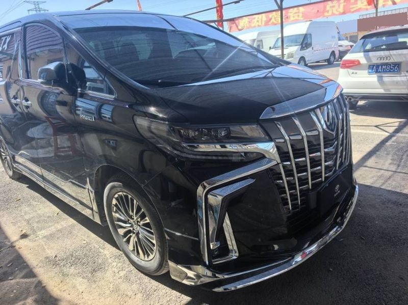 Alphard photo 3