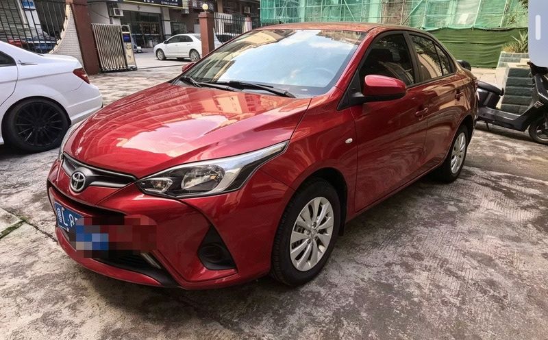 Yaris