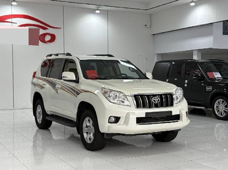Land Cruiser Prado photo 3