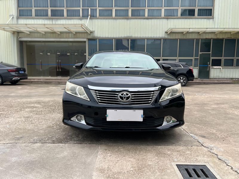 Camry photo 2