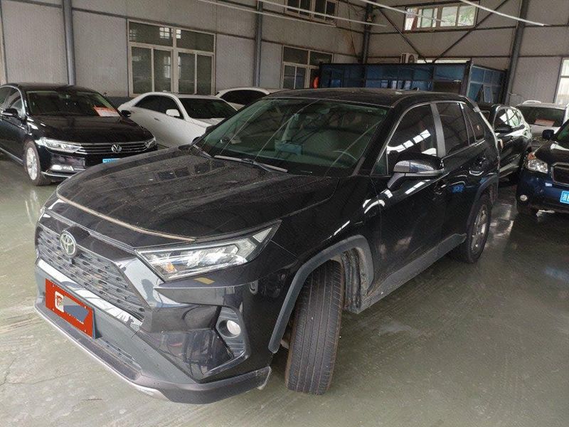 RAV4