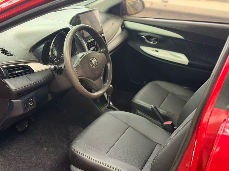 Vios photo 4