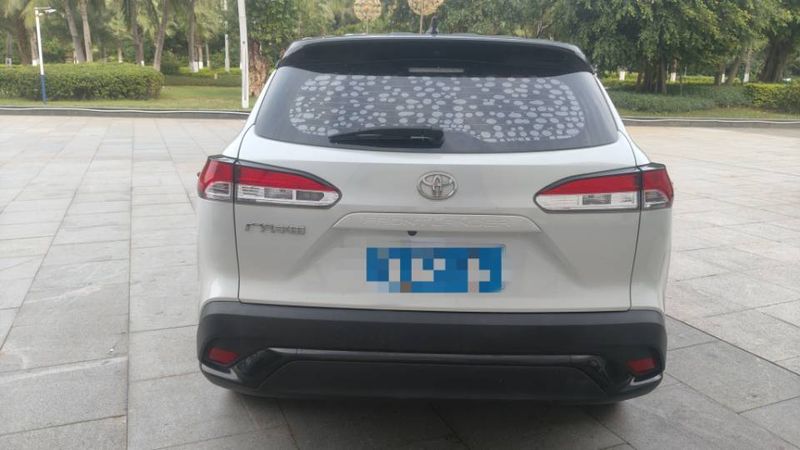 Corolla Cross photo 5
