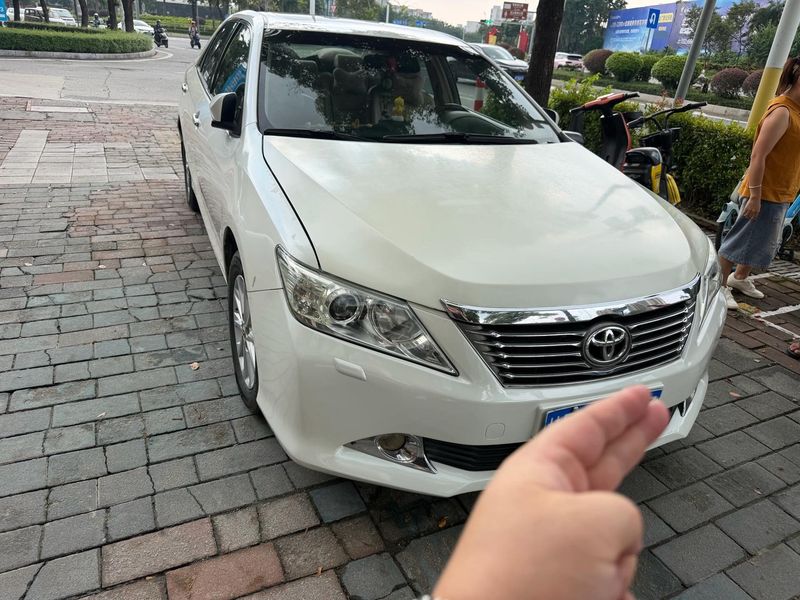Camry photo 2