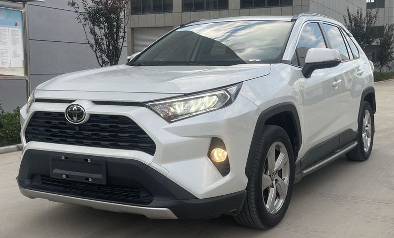RAV4