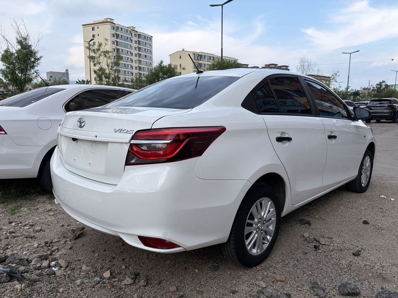 Vios photo 3