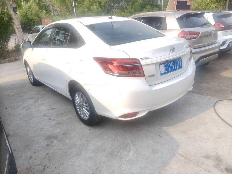 Vios photo 5